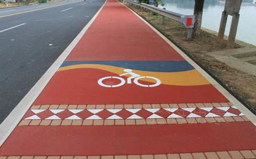 班玛彩色路面解决方案：班玛环氧地坪的新趋势